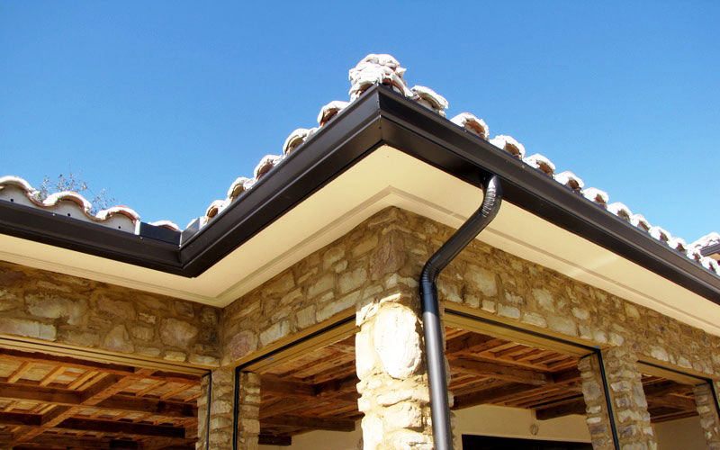 T&G Roofing offers Rain Gutters through Ranch Rain Gutters
